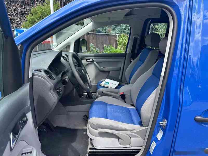 VW CADDY LIFE 1,6 MPI R.V.2006 NAJETO 186 TIS KM NOVÁ STK - foto 9