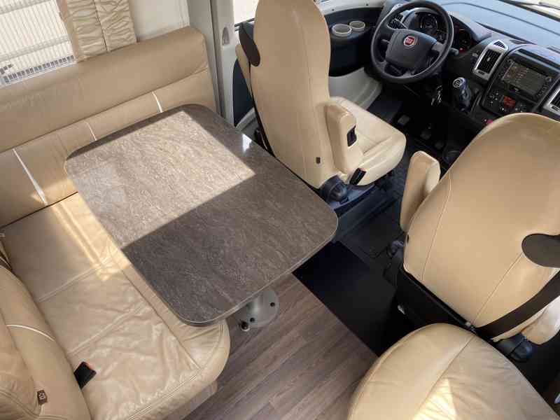 Obytný automobil Burstner Aviano I MAXI Výbava DPH - foto 23