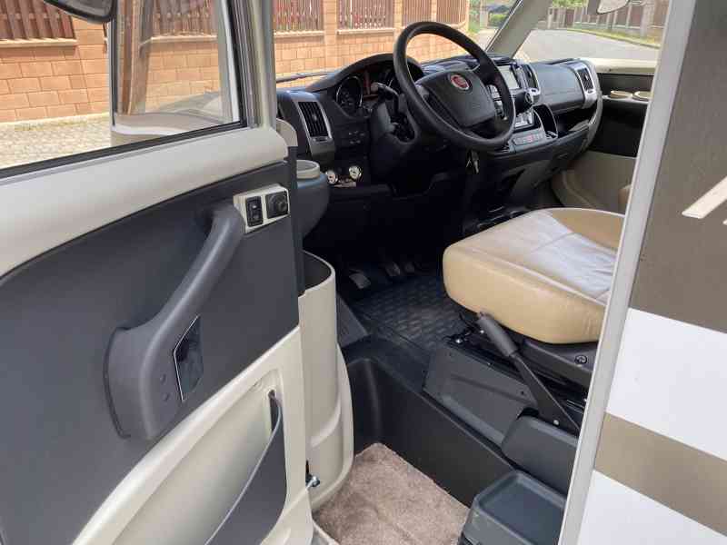 Obytný automobil Burstner Aviano I MAXI Výbava DPH - foto 15