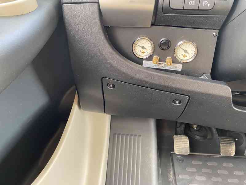 Obytný automobil Burstner Aviano I MAXI Výbava DPH - foto 19