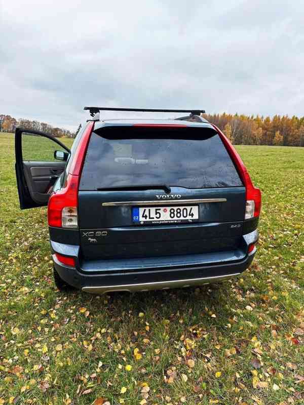 Volvo XC90 2,4   D AWD - foto 6