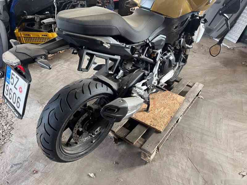 Bmw F900 XR 77KW Čr doklady Rok 6.2021 km 9tis - foto 6