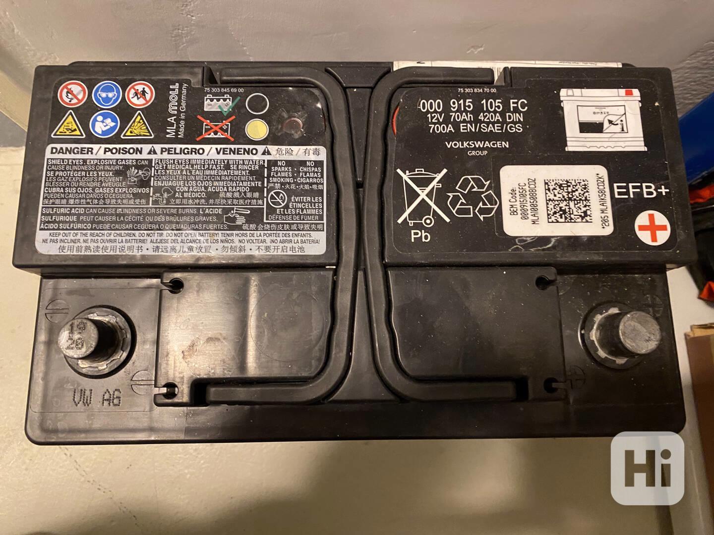 Autobaterie zánovní 12V, 70Ah - foto 1