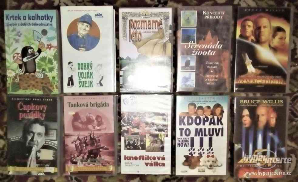 VHS kazety s profi filmy +obalu a i prázdné a další věci... - foto 9