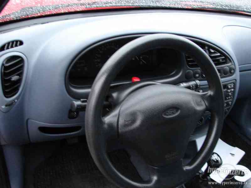 Ford Fiesta 1,3 i (r.v.-1998) - foto 5