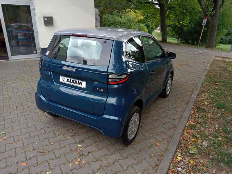 Aixam CITY, Pack Ambition Smaragd - auto od 15 let - foto 5