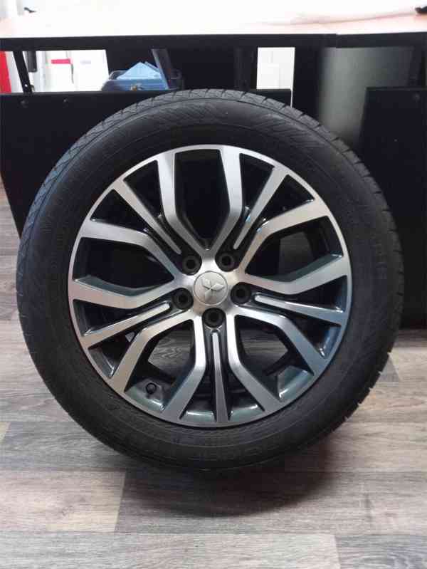 Originální letní sada MITSUBISHI 18" - foto 1