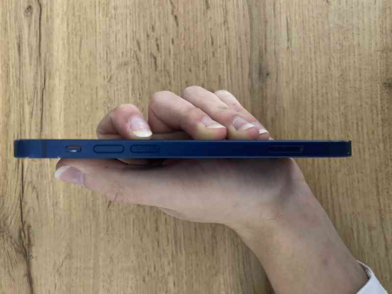 iPhone 12 64 GB - Perfektní stav - foto 4