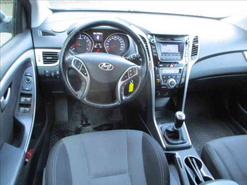 Hyundai i30 1,6 GDI DIGI.KLIMA - foto 5