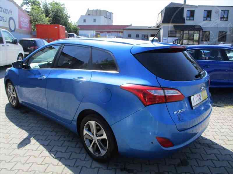 Hyundai i30 1,6 GDI DIGI.KLIMA - foto 3