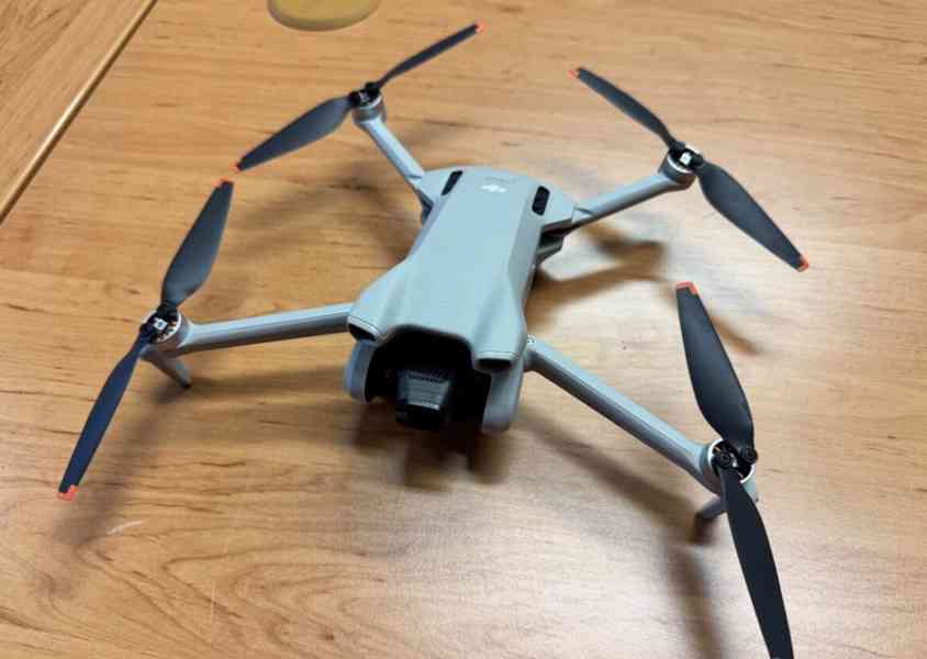 DJI mini 3 - foto 2