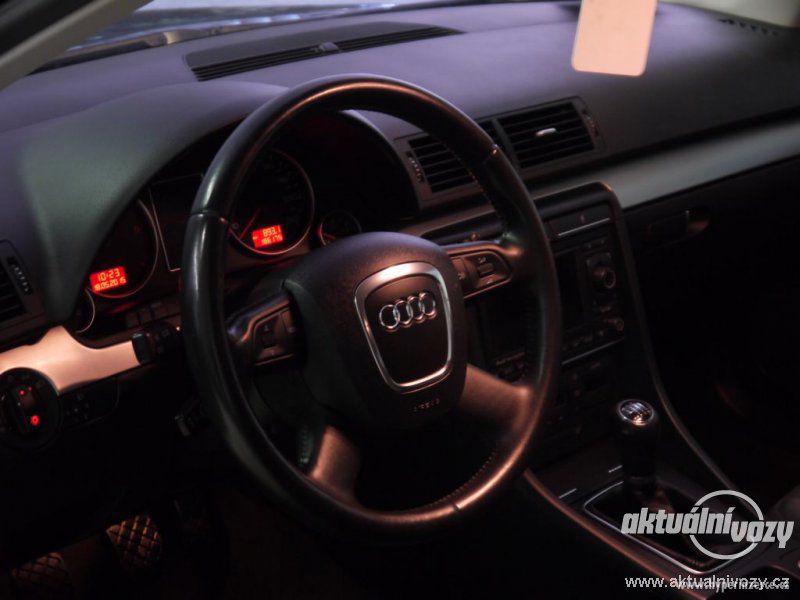 Audi A4 2.0, nafta,  2007, navigace - foto 12