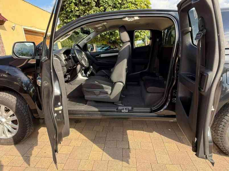 Isuzu D-Max 1,9d Space Cab 120kw - foto 14