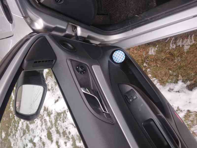 Škoda Octavia  1.4 Mpi 59 Kw - foto 9