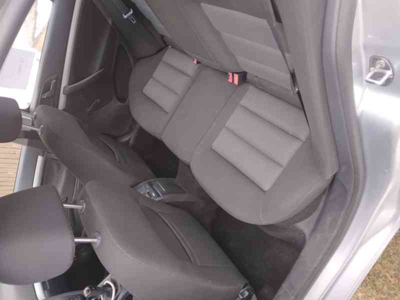 Škoda Octavia  1.4 Mpi 59 Kw - foto 10