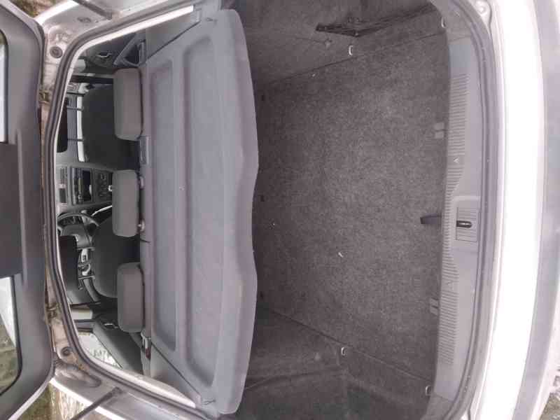 Škoda Octavia  1.4 Mpi 59 Kw - foto 11