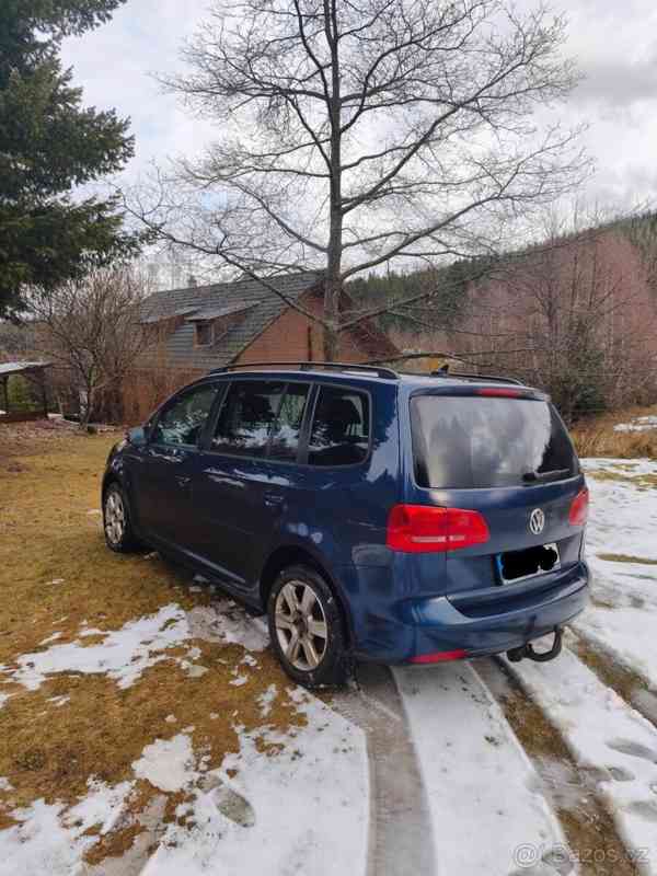 Volkswagen Tiguan 2,0 - foto 9