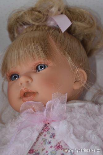 Realistická panenka Any coleta - světlé vlásky - foto 1