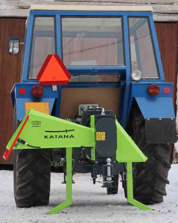 Štěpkovač špalíkovač za traktor JIRBO KATANA nový skladem - foto 3