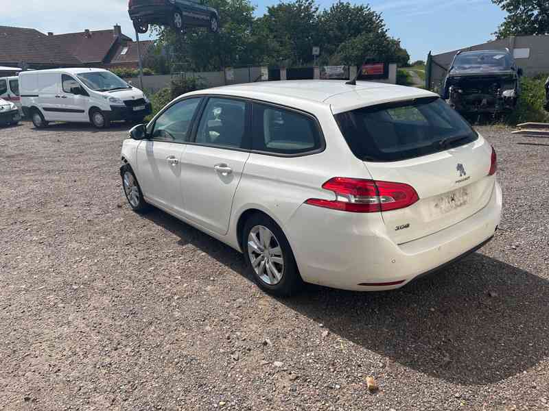 Peugeot 308 1,6 e-hdi 9HC - 9H05 85KW prodám díly - foto 5