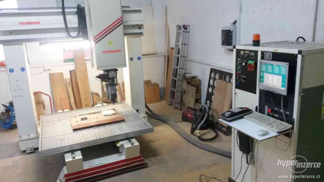 CNC frézka Thermwood C67 pětiosá r.v.2000 - foto 1