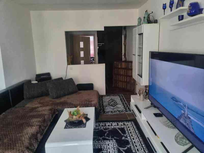 Prodej bytu 3+1 v DV v ulici Dukelských Hrdinů - foto 4