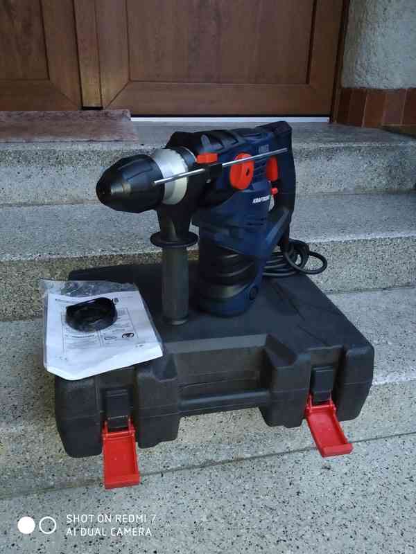 Prodám NEPOUŽITÉ bourací kladivo KRAFTRONIC KT-BH 1600 W. - foto 2