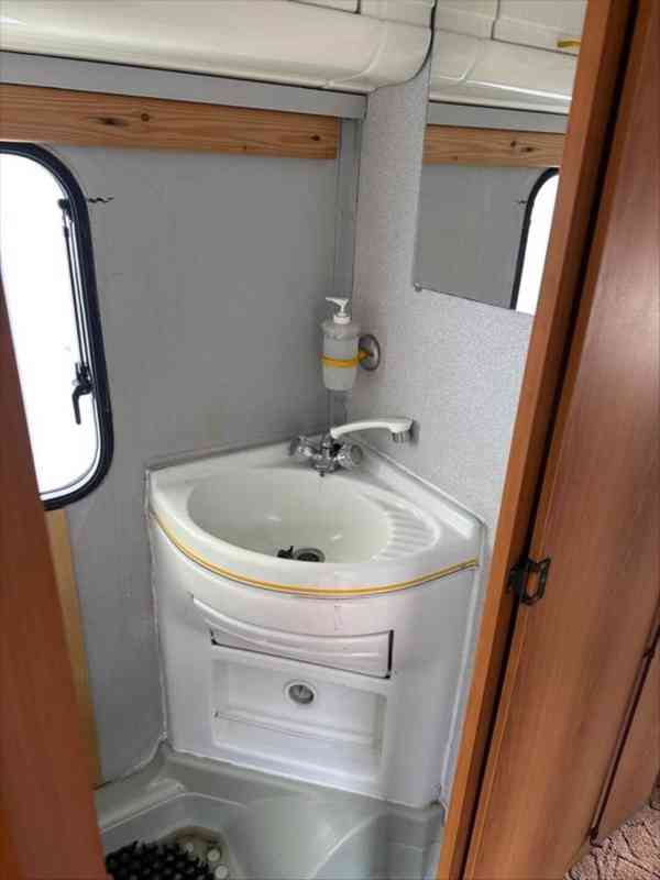 Ford Transit 2,5   obytný vůz - foto 10