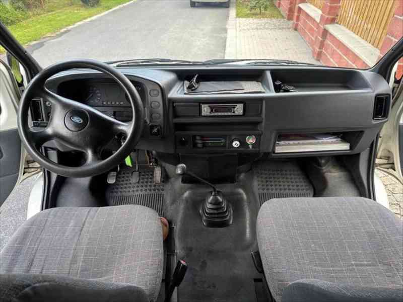 Ford Transit 2,5   obytný vůz - foto 3