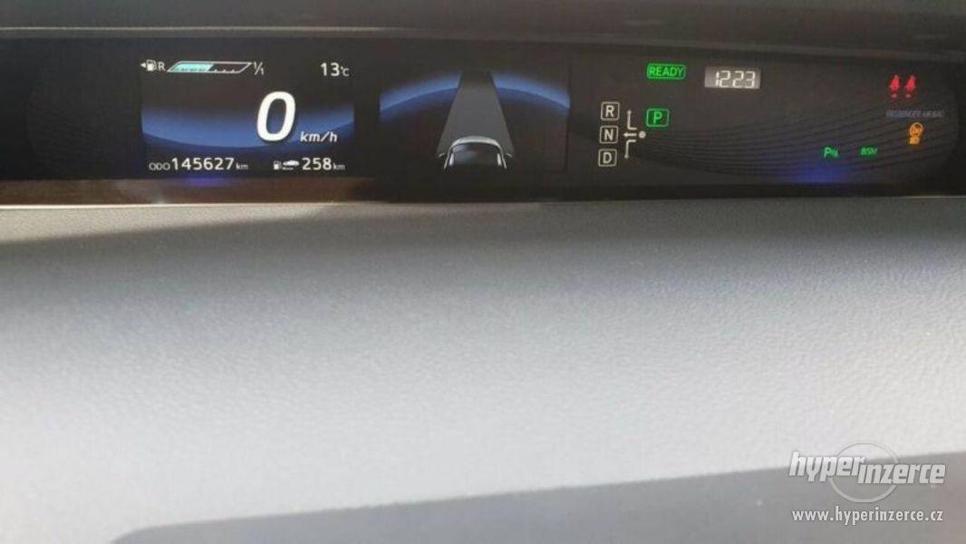 Toyota Mirai FuelCell FCV vodík 114kw - foto 16