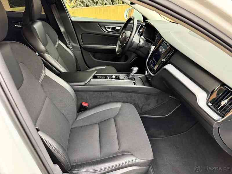 Volvo V60 T4 140kW, Automat, 2020 - foto 13