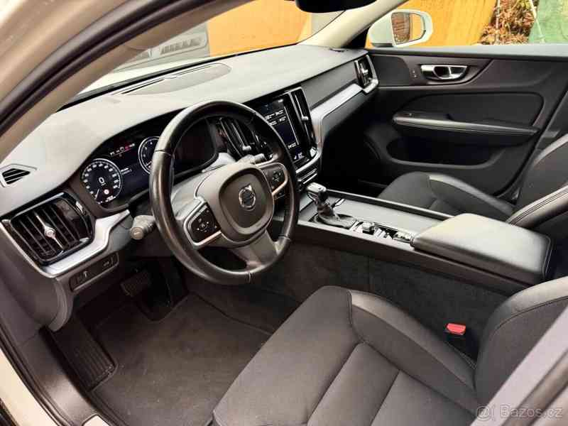 Volvo V60 T4 140kW, Automat, 2020 - foto 9