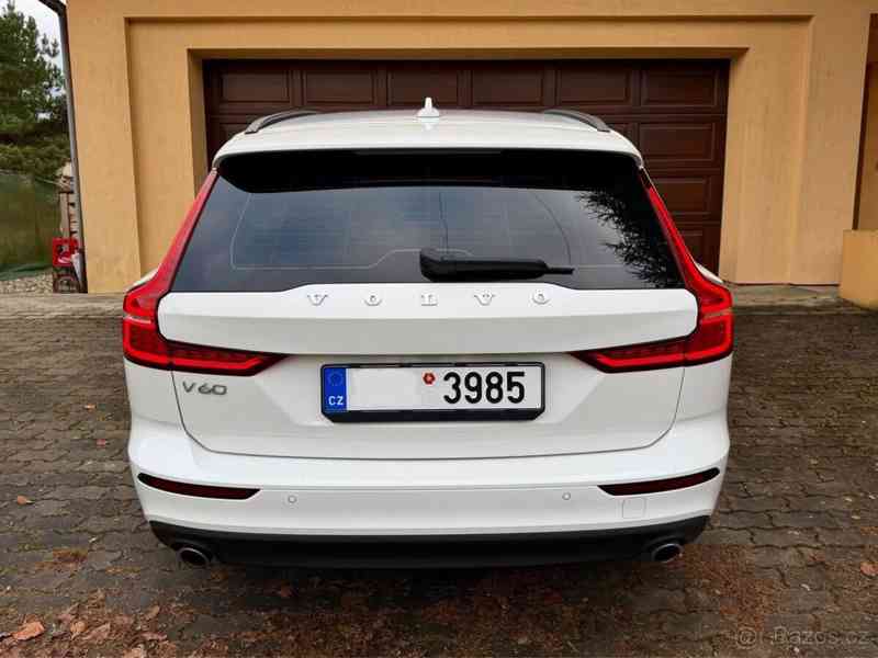 Volvo V60 T4 140kW, Automat, 2020 - foto 3