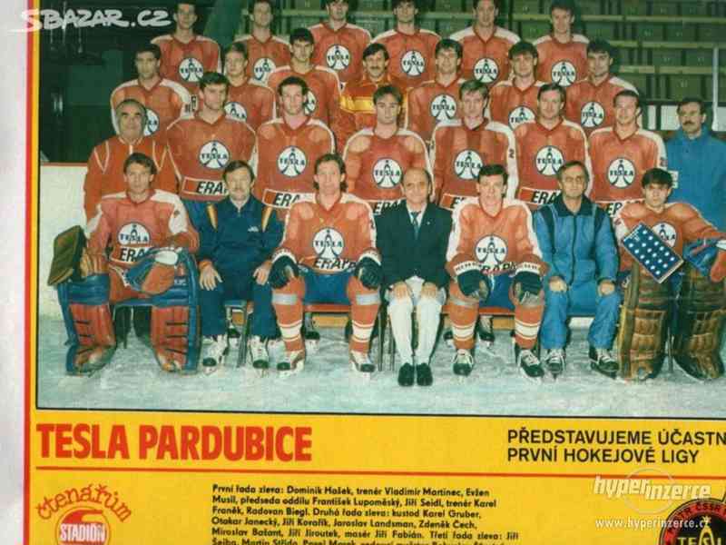 Tesla Pardubice - hokej - čtenářům do alba 1988 - foto 1