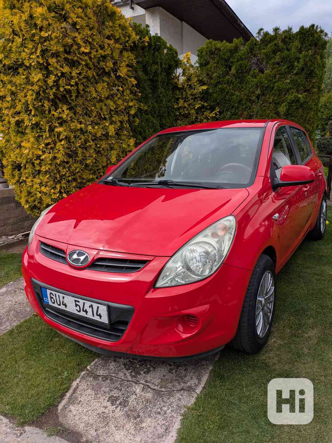 Hyundai i20  - foto 1