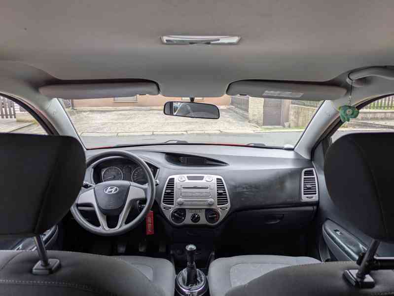 Hyundai i20  - foto 5