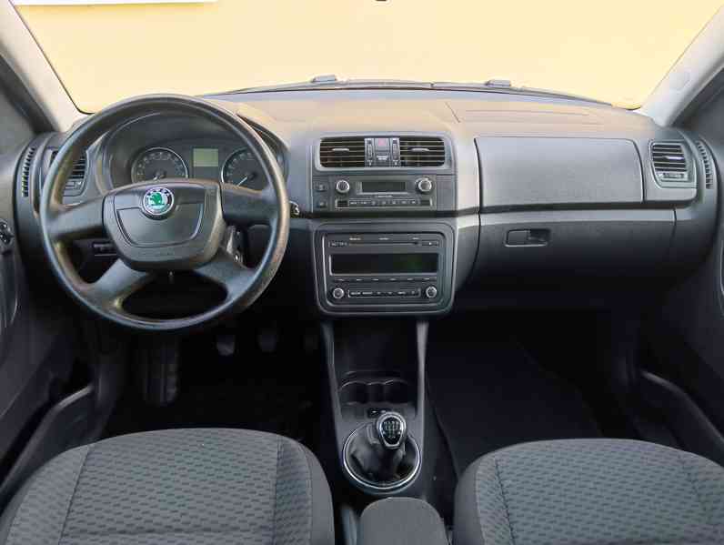 Škoda Roomster 1.6 TDi Tažné/1MAJ/Panorama - foto 19