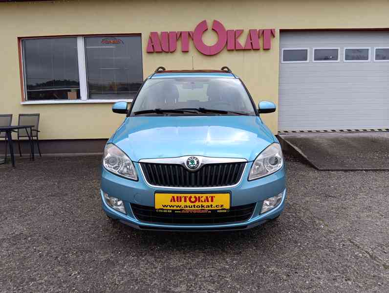 Škoda Roomster 1.6 TDi Tažné/1MAJ/Panorama - foto 8