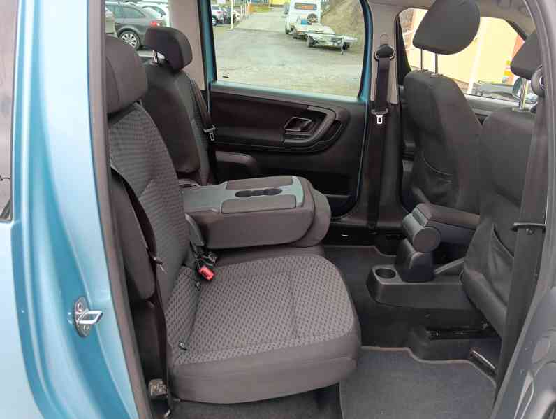 Škoda Roomster 1.6 TDi Tažné/1MAJ/Panorama - foto 16