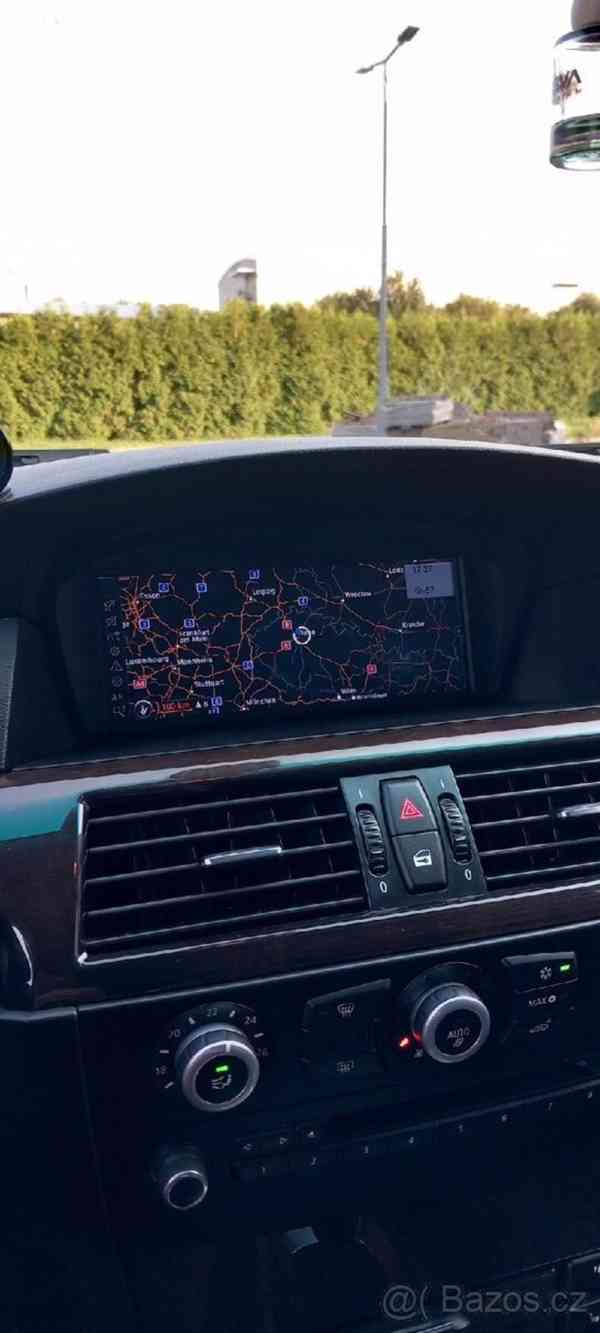 BMW Řada 5 2,5 - foto 6