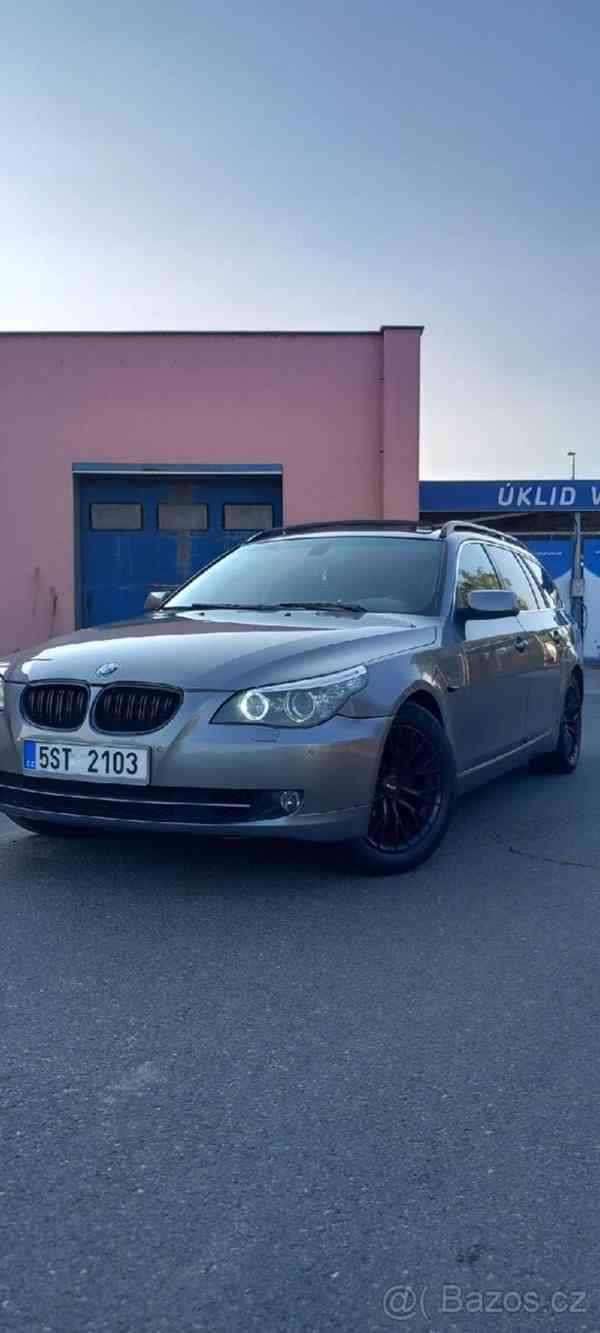 BMW Řada 5 2,5 - foto 3