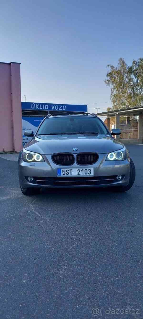 BMW Řada 5 2,5 - foto 11