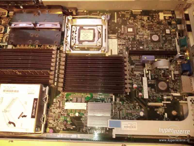 Server IBM X3550 M3/ 4x2,27GHZ/8GB RAM 3xhdd sas 2,5 73gb - foto 11