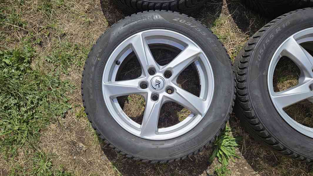 Škoda Octavia elektrony 6,5Jx16 5x112 pneumatiky 205/55R16 - foto 2