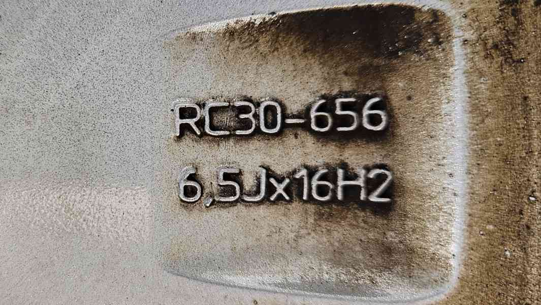 Škoda Octavia elektrony 6,5Jx16 5x112 pneumatiky 205/55R16 - foto 6