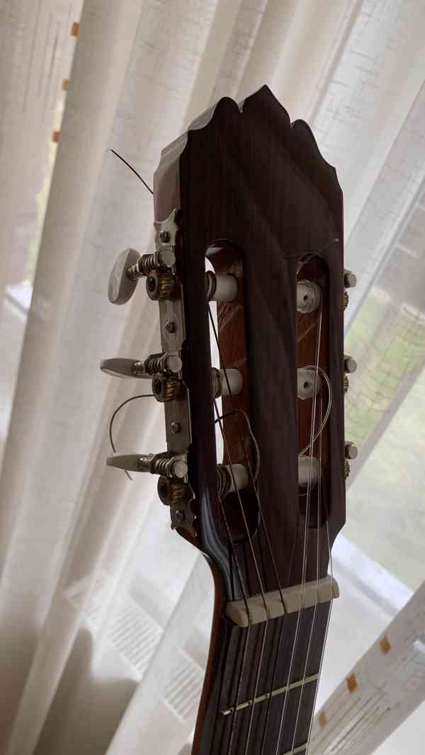 Originální kytara od Španělského výrobce JOAN CASHMIRA - foto 7