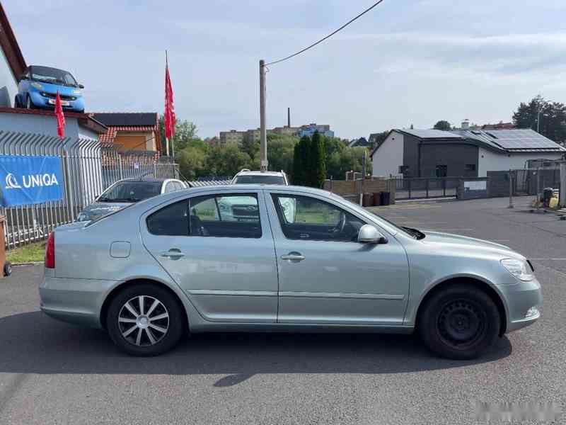 Škoda Octavia, 1,6 TDi 77kW, SERVISKA - foto 7