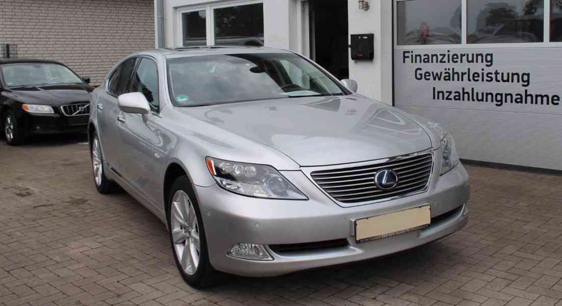 Lexus LS 600h L hybrid 327kw - foto 20