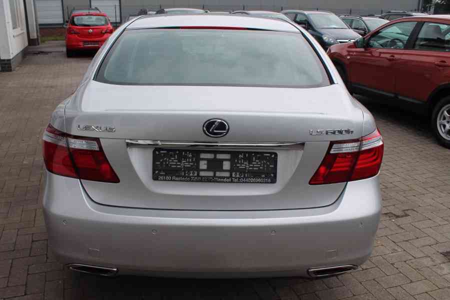 Lexus LS 600h L hybrid 327kw - foto 17