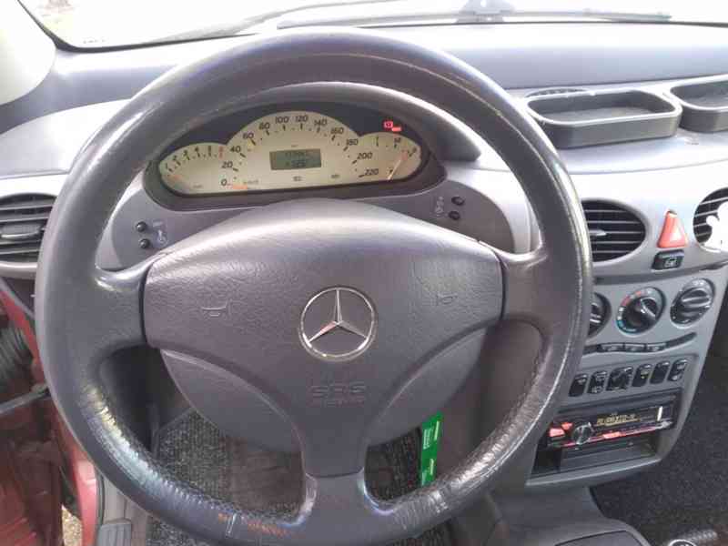 MERCEDES BENZ A 160 AVANTGARDE - foto 15